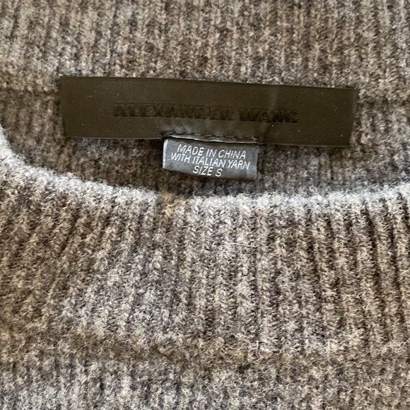 Alexander Wang embellished cuffs jumper sz small - Picture 2 of 4